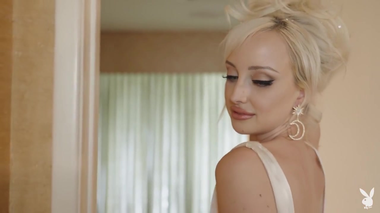 Rachel Glitter And Gold 1080p With Rachel Gold