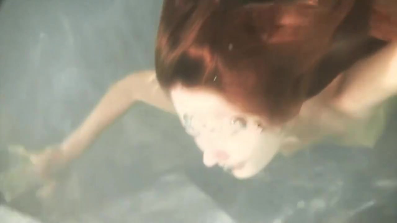 Teens And Solo teen 18+ Babe Swimming Underwater In Pool