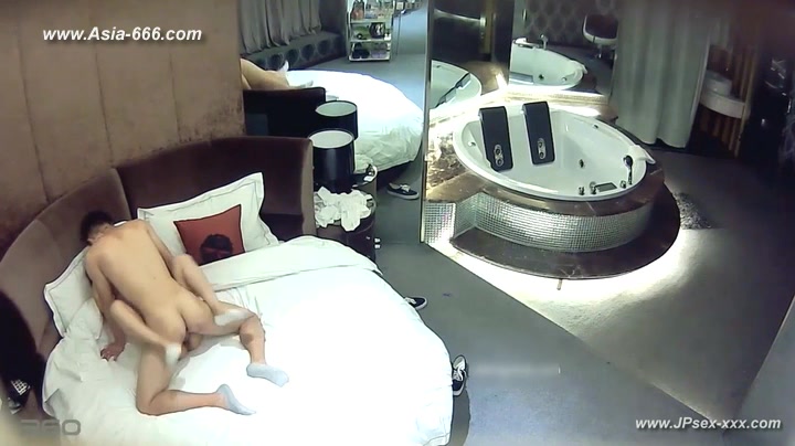 Hackers use the camera to remote monitoring of a lover's home life.136