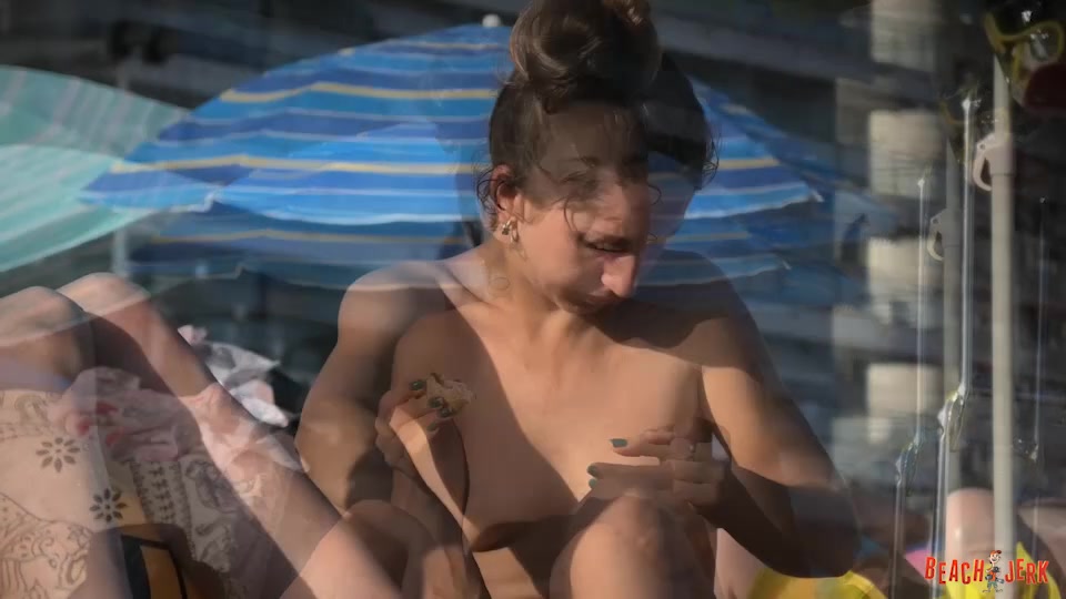 Hottie 18 #34 - BeachJerk