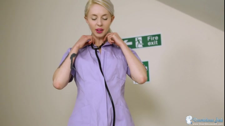 Ashleigh Doll in Administered Downblouse - DownblouseJerk