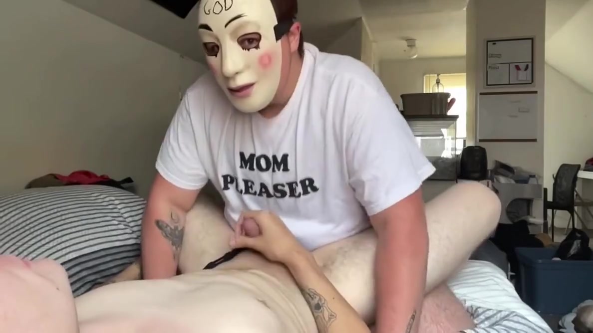 Masked Top Fucking Sub Bottom In Bed