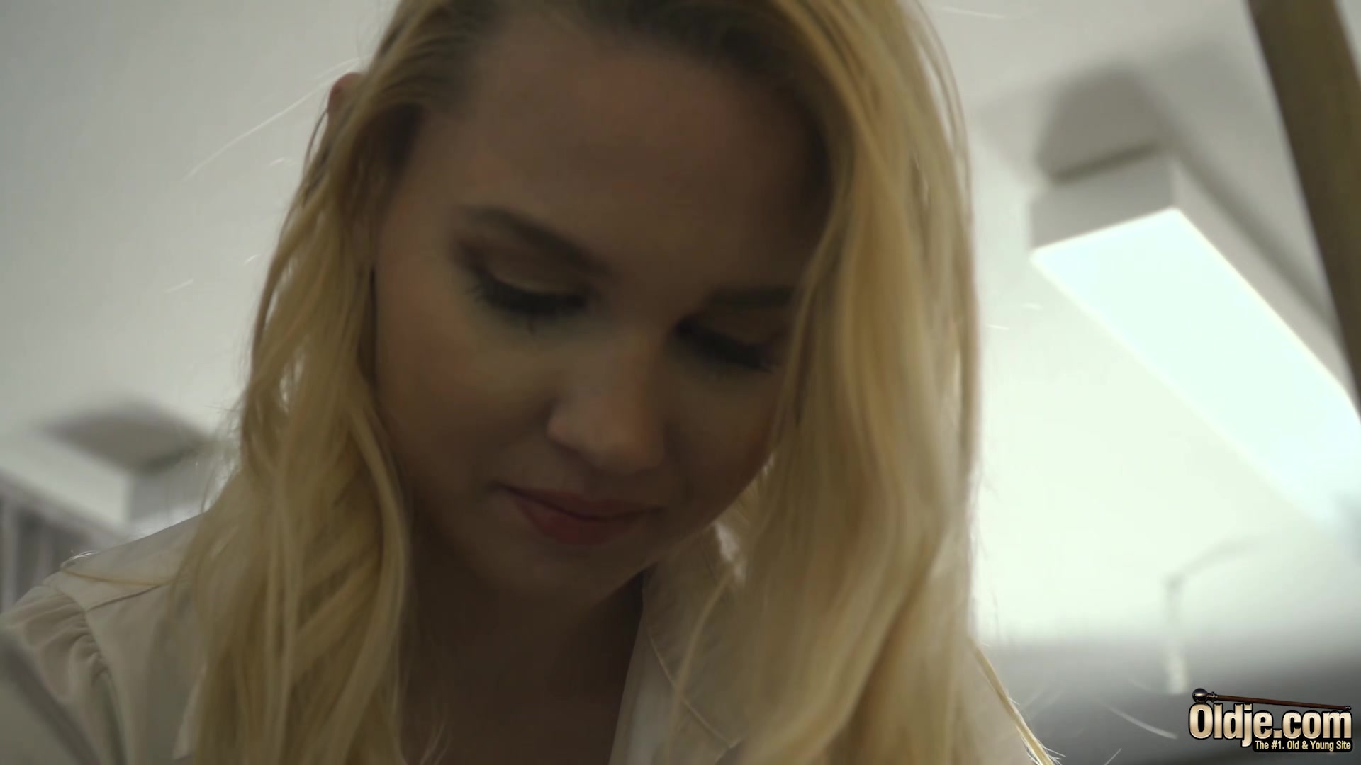 teen 18+ on her knees sucking on grandpa cock deepthroat