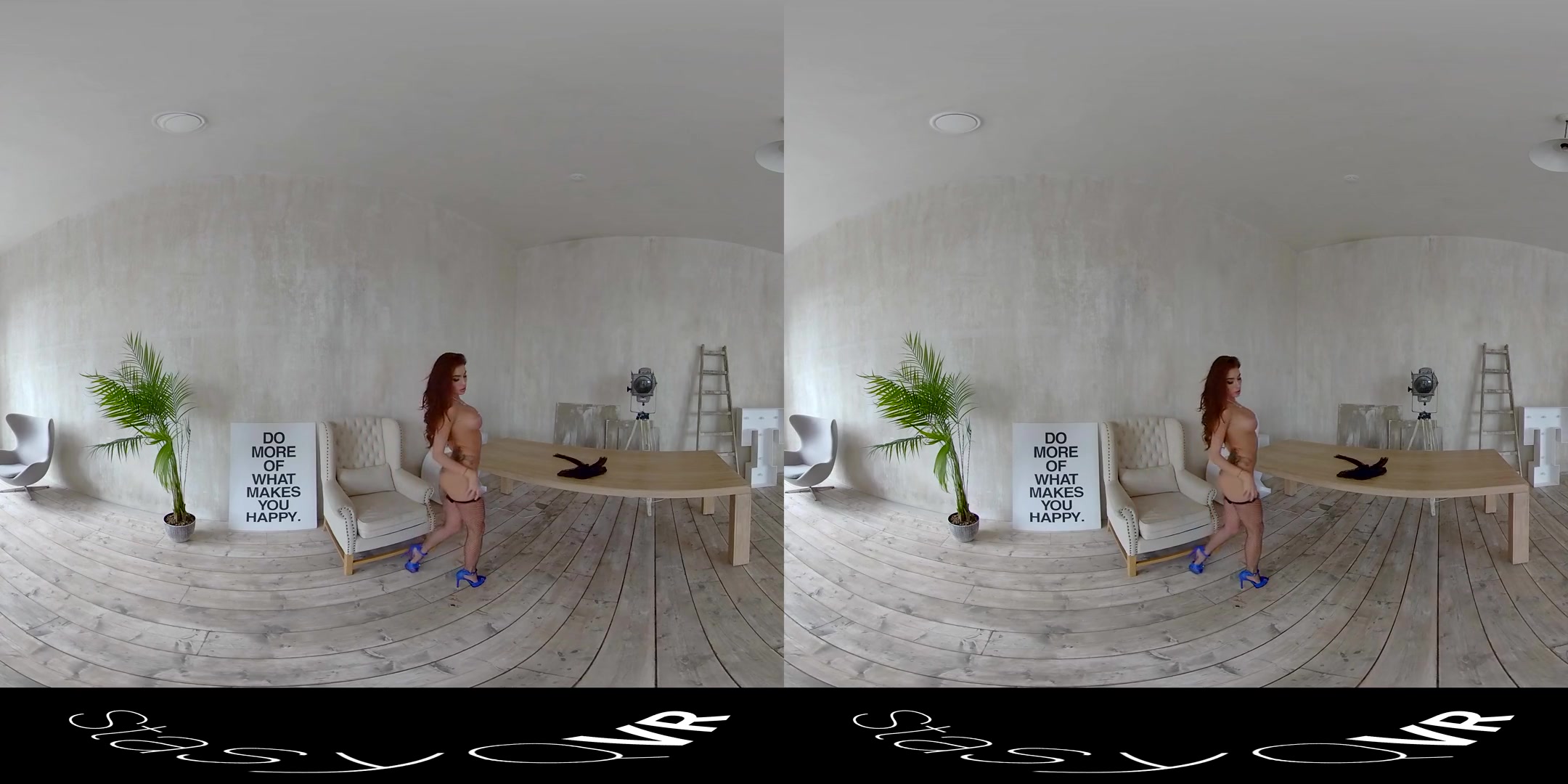 Body Stocking Bombshell - StasyQVR