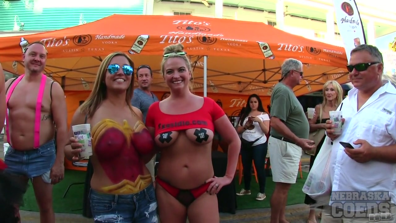 Nude Girls With Only Body Paint Out In Public On The Streets Of Fantasy Fest 2018 Key West Florida - NebraskaCoeds
