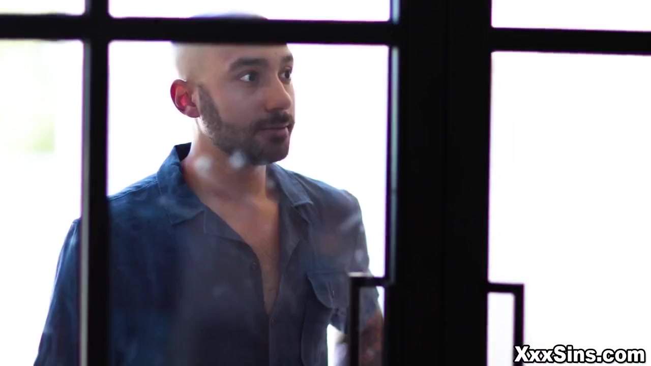 Christie Invites Oliver Dto Join Her In Masturbating