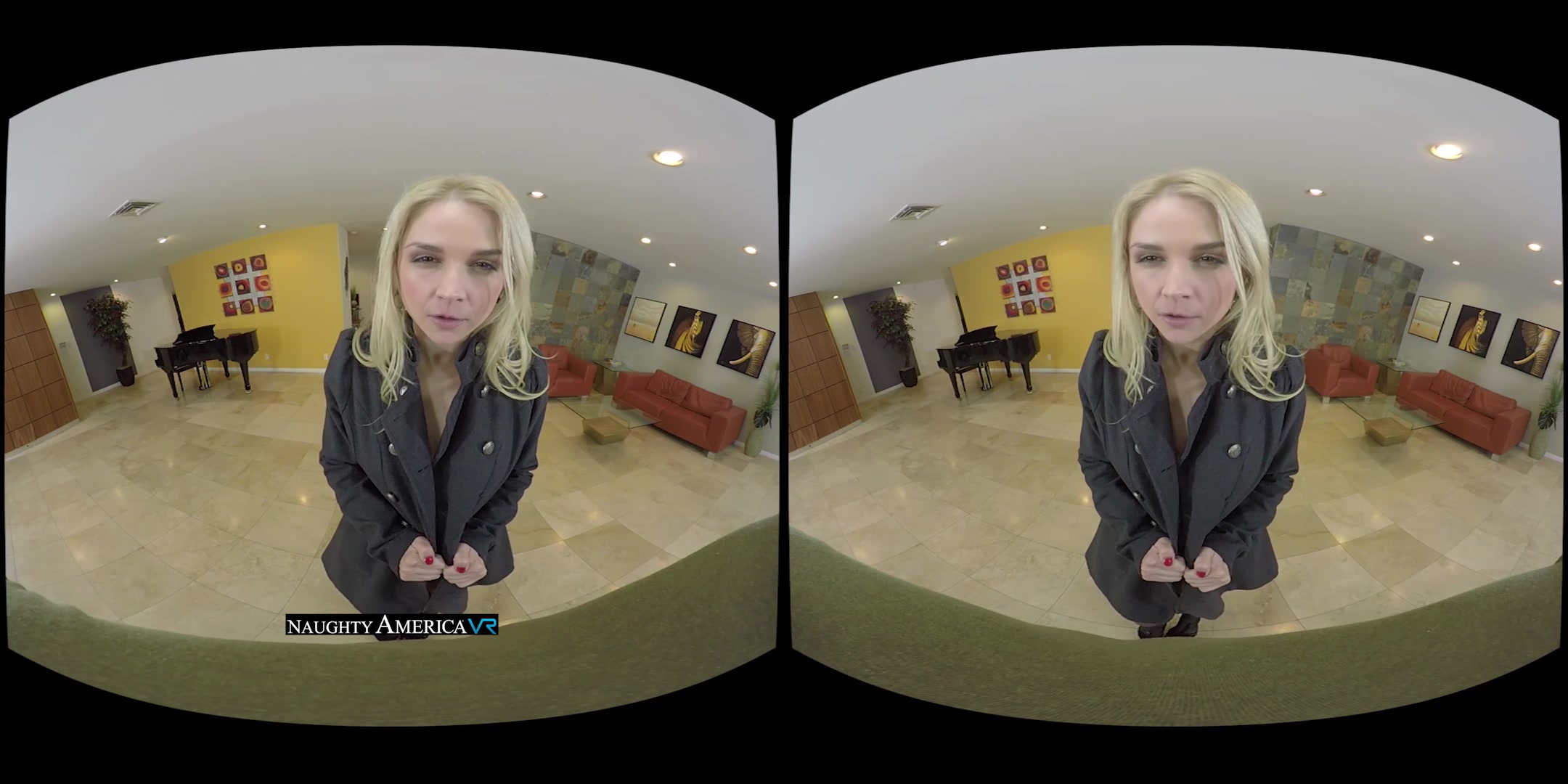 V for Vandella - An act of featuring Sarah Vandella