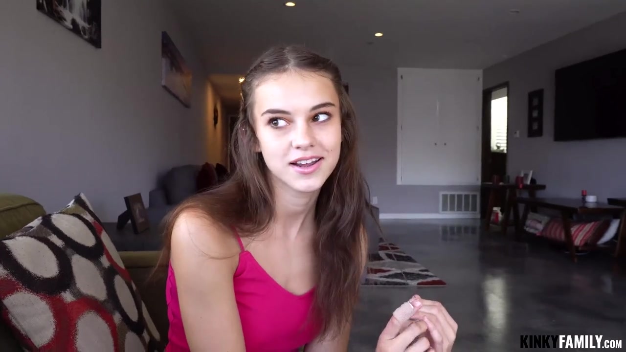 Ellie Idol in Help stepsis with fuck