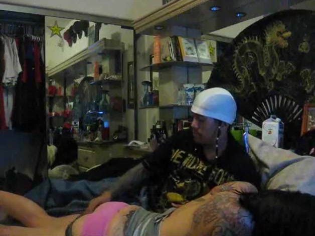 Tattoos show the level of her sex experience in sex