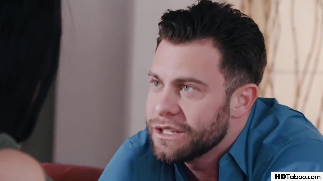 Alex Coal And Seth Gamble In Desperate Husband Fucking Step sister-in-law