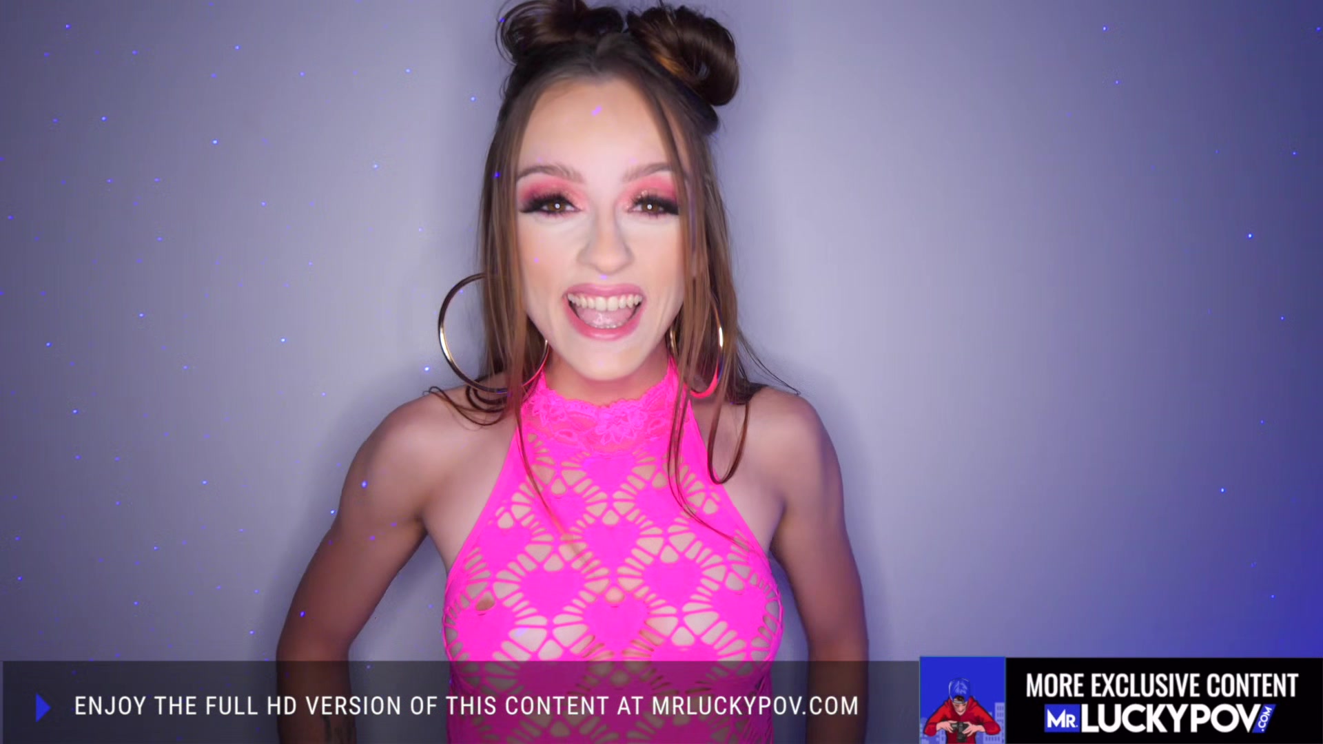 Flexible Fuckdoll Gets Facial