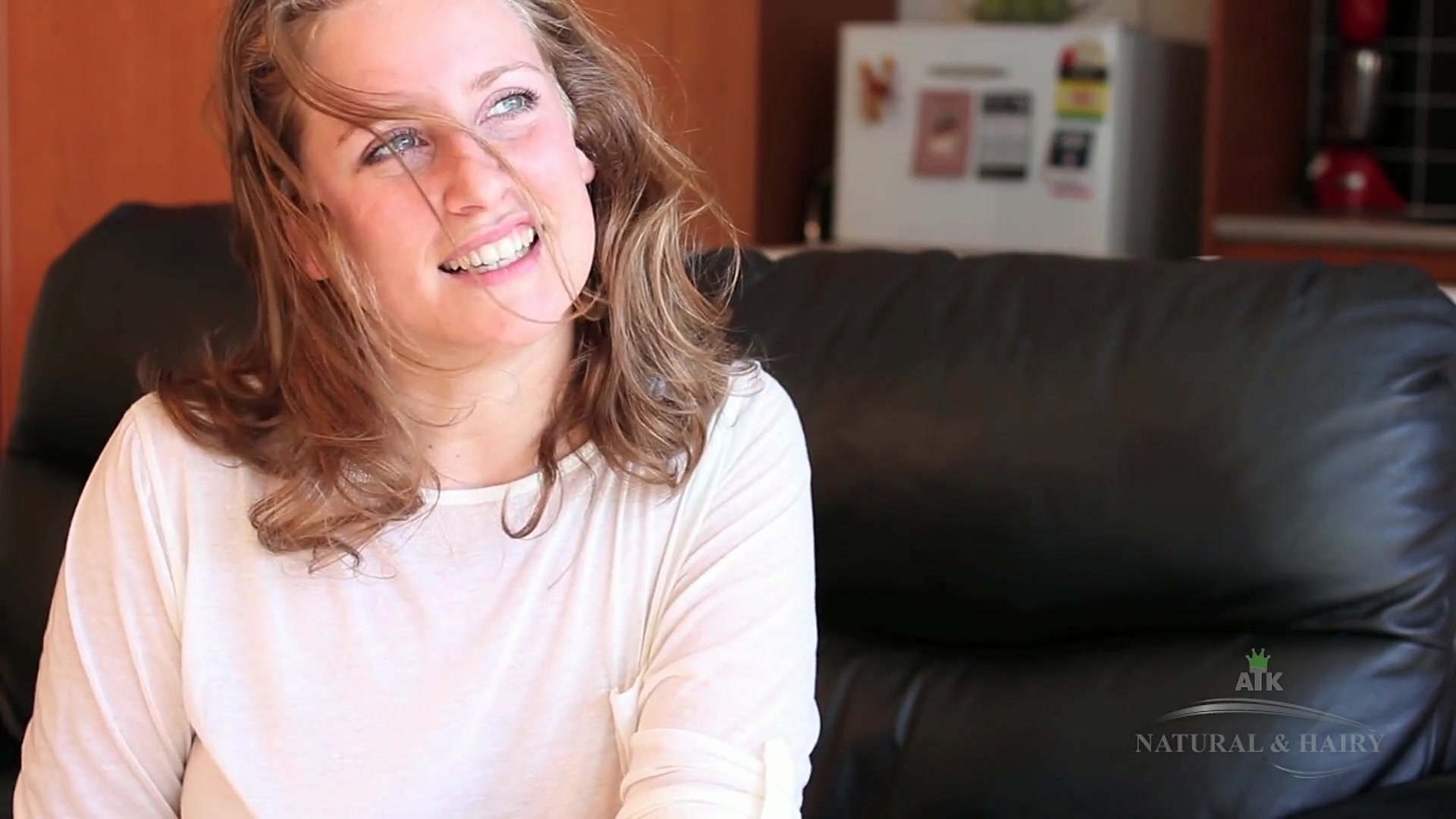 Hairy Nichole Chats A Little Then Masturbates Her Hairy Snatch