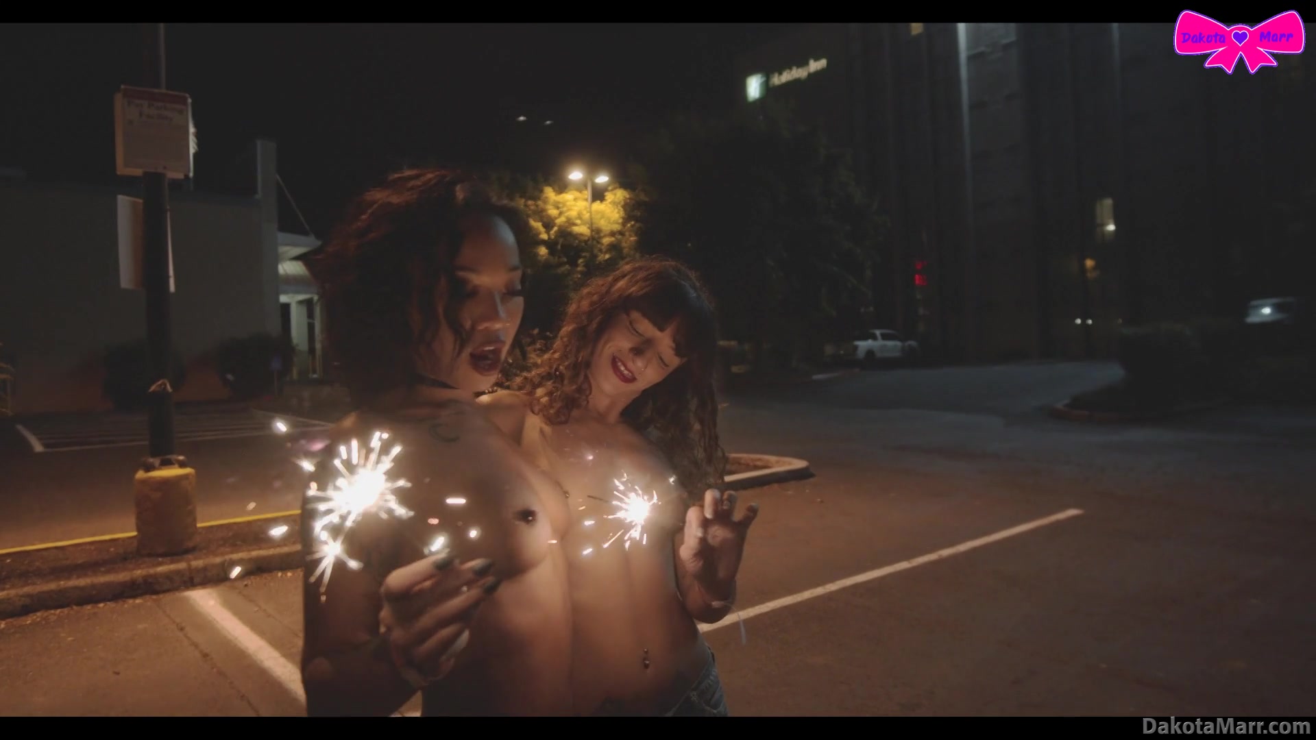 Honey X Dakota Sparkler - Dakota Marr