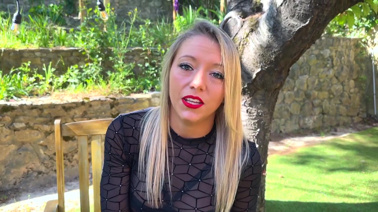 Lena, 40 years old, from Tours! - Jacquie et Michel TV