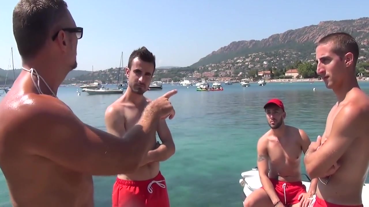 Mack Manus - Salope Soumise A Grosse Bite Et Aux Couilles Bien Pendantes De 3 Min