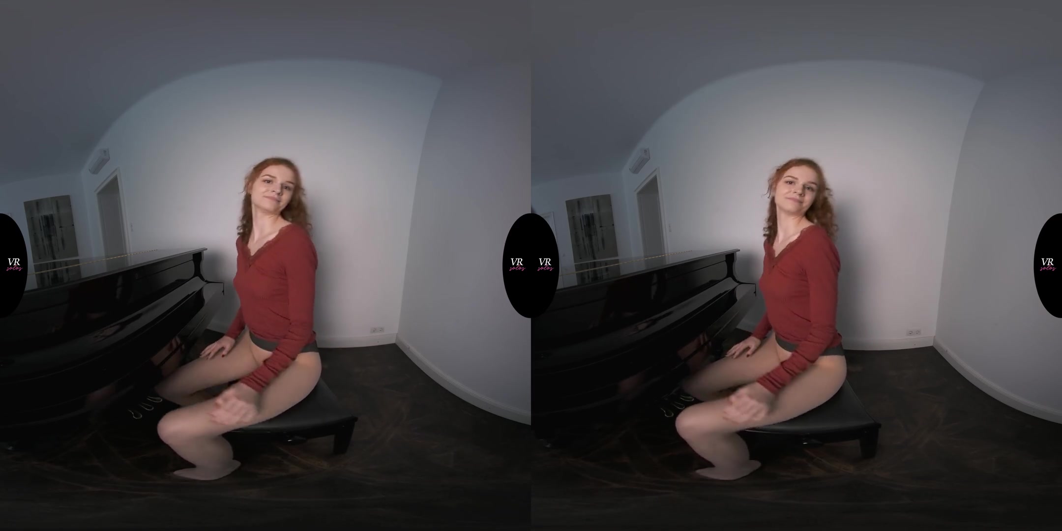 Oily Masturbation - Redhead Amateur Solo on the Table