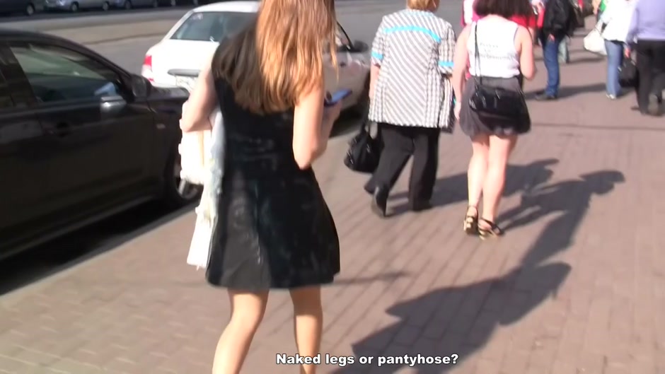 Real orgasm of teen 18+ girl outdoors
