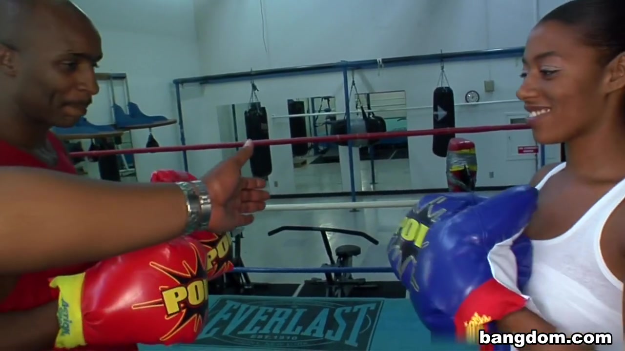 Heavyweight Ass! Feat. Ms. JUICY
