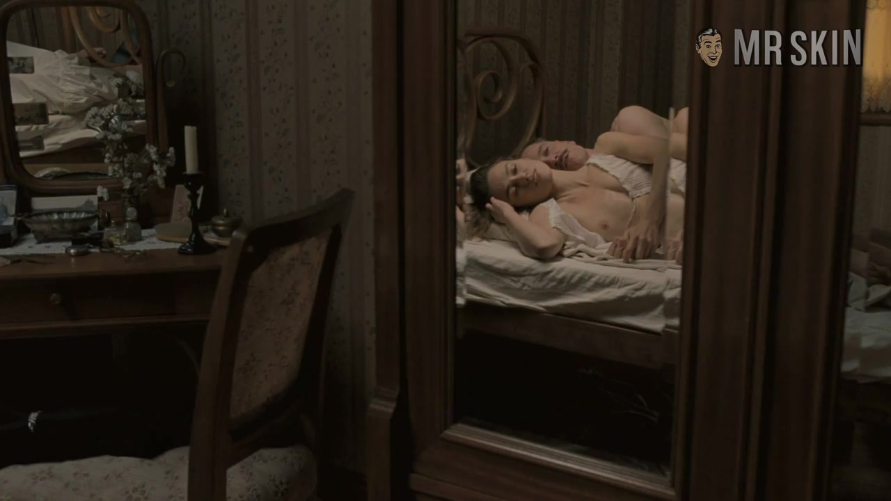 Crack a Nut to Nutcracker's Keira Knightley - Mr.Skin