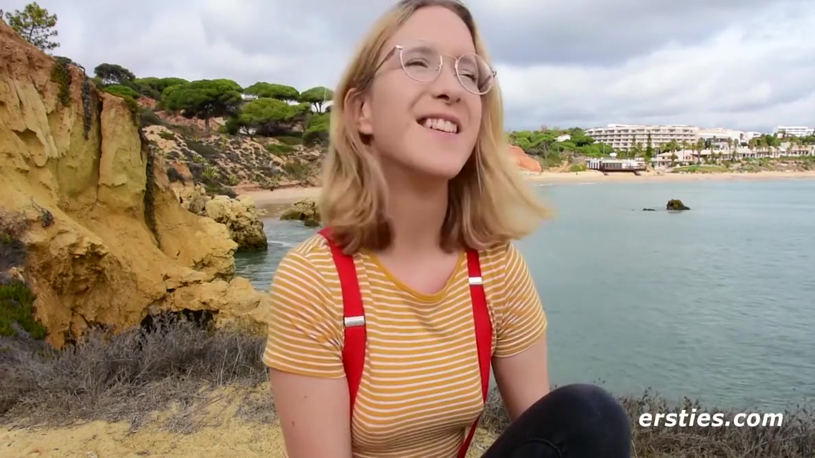 Petite Amateur Masturbates In Cute Legwarmers