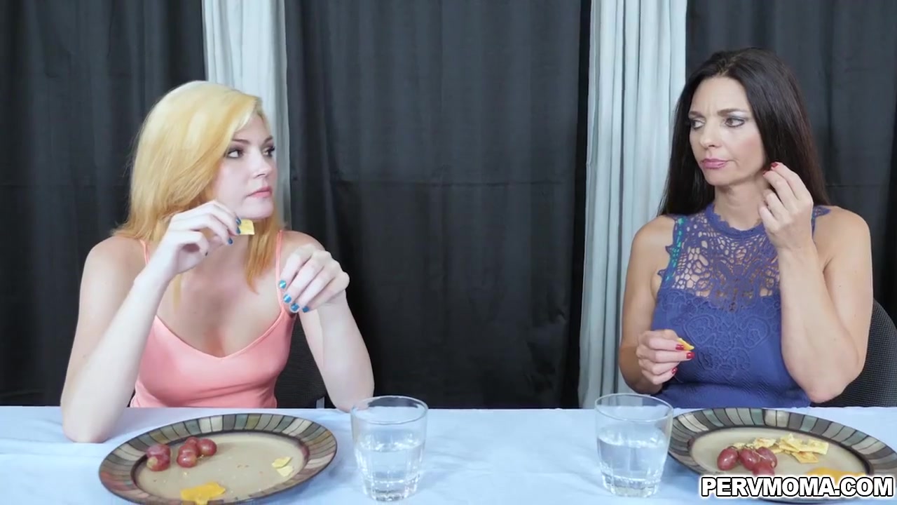 Stepmoms Milf Pussy Taste Better Than The Food