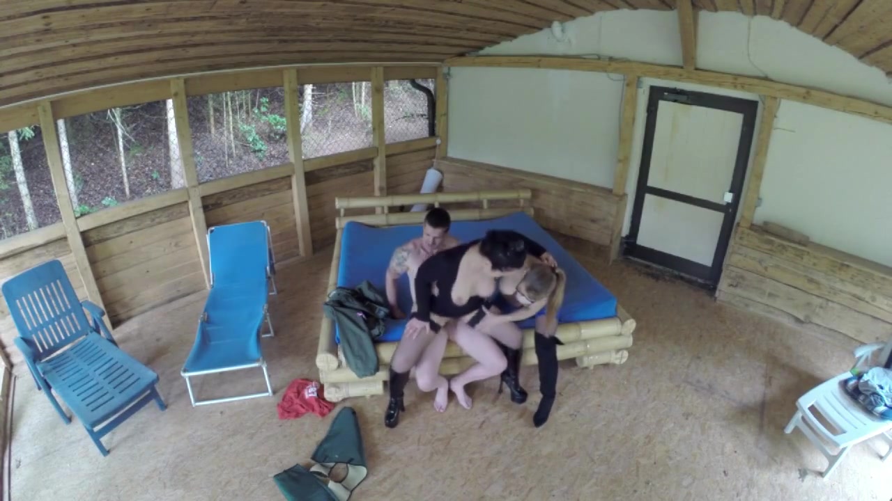 Behind The Scenes Threesome Girls