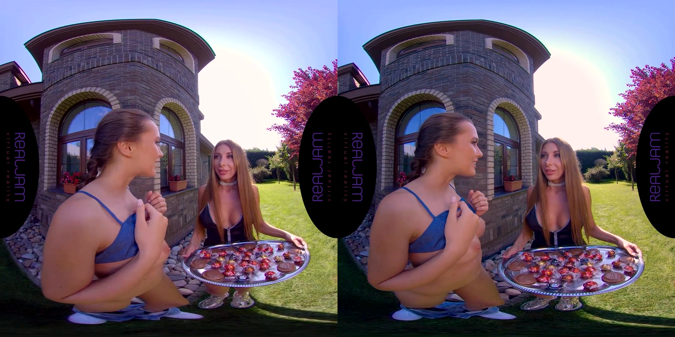 Marilyn Crystal & Stacy Cruz in Unexpected visit - RealJamVR
