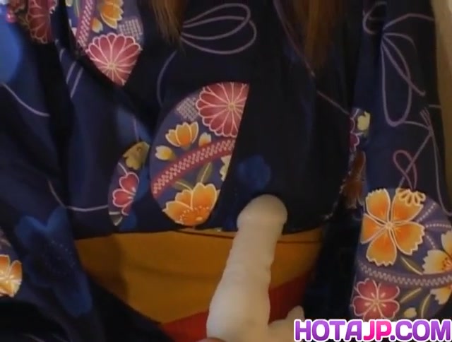 Arika Takarano fucks with dildo under kimono