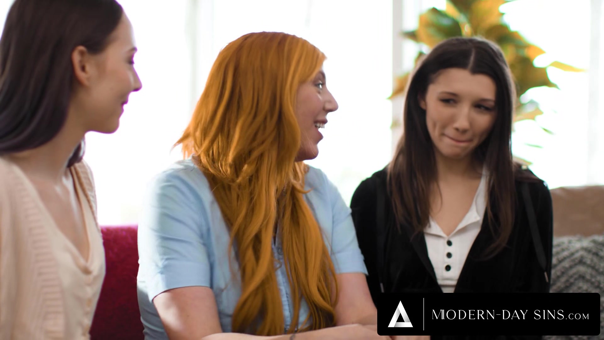 MODERN-DAY SINS - Lauren Phillips Uses 3-Way To Help Virgin Lesbians Lily Larimar and Maya Woulfe