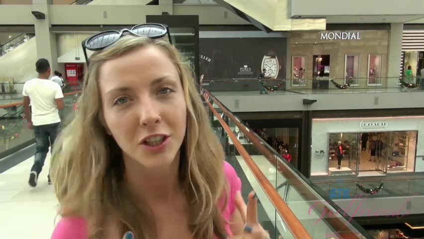 ATKGirlfriends video: virtual vacation with Karla Kush in Singapore.