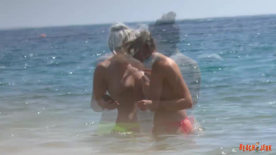 Hottie 18 #6 - BeachJerk