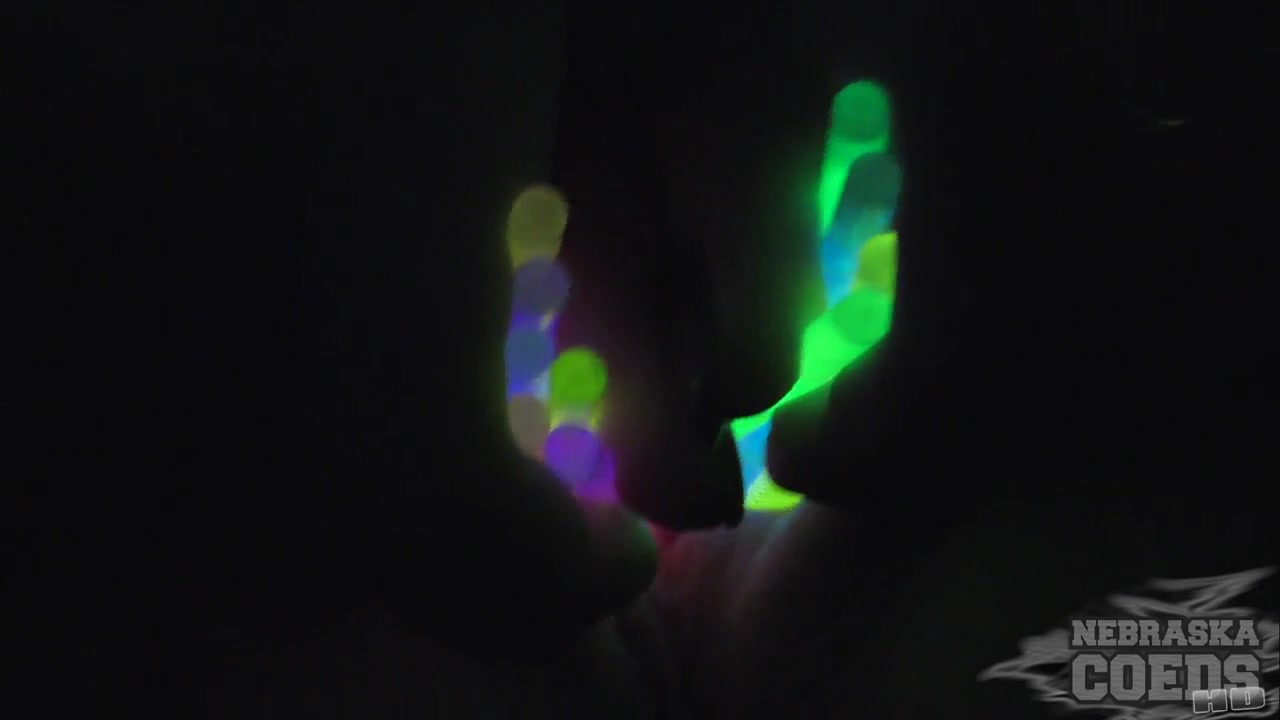 teen 18+ Ella Gaping And Masturbating With Glowsticks - NebraskaCoeds