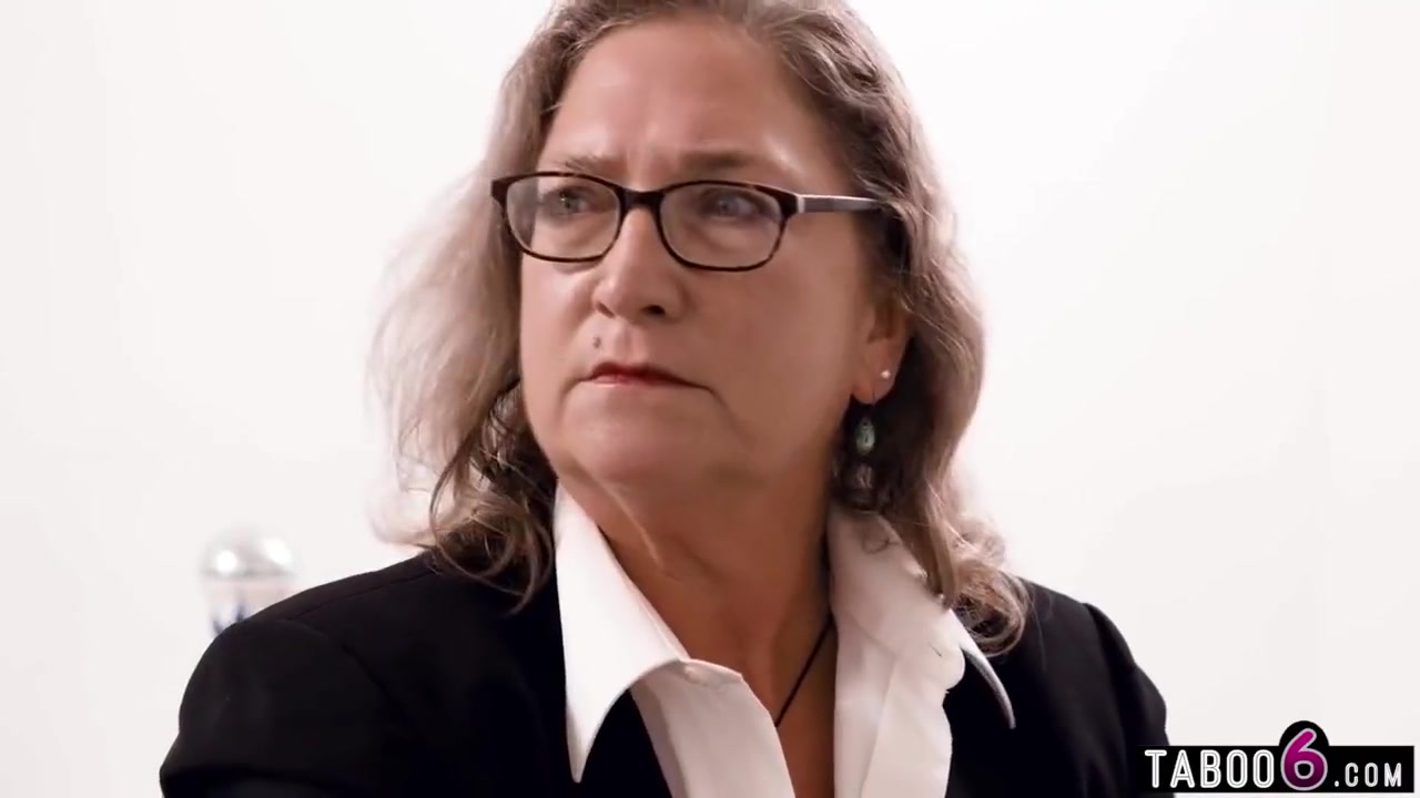 Keira Croft In Free Use Of His Big Round Ass Milf Boss During Company Meeting