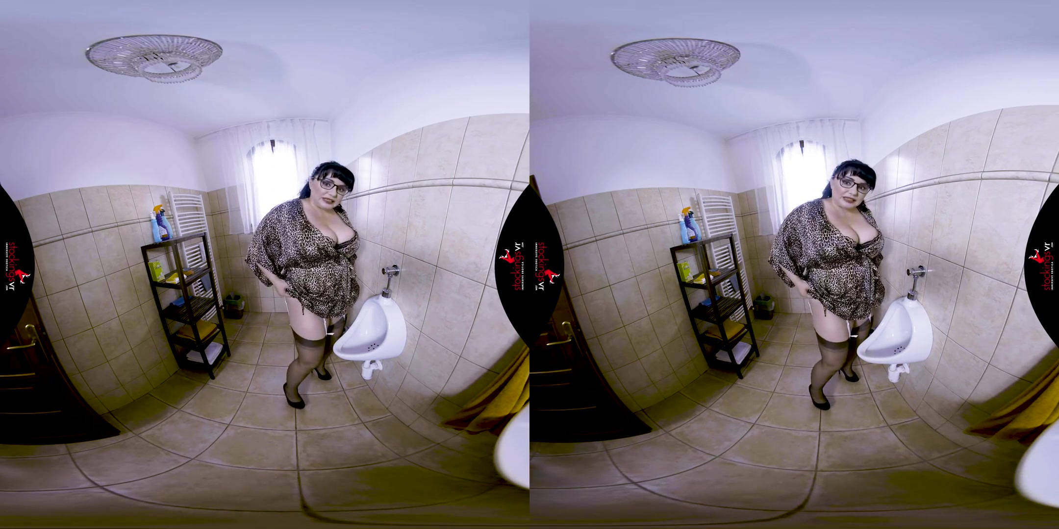 Dirty Mistress Sarah DD H Cup Domme; Pissing German BBW