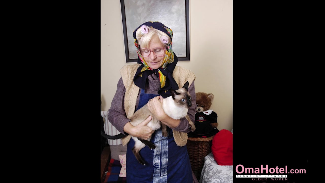OmaHoteL Fresh Granny Compilation