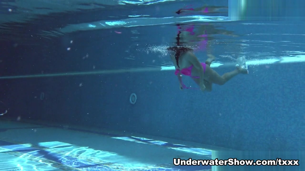 Jessica Video - UnderwaterShow