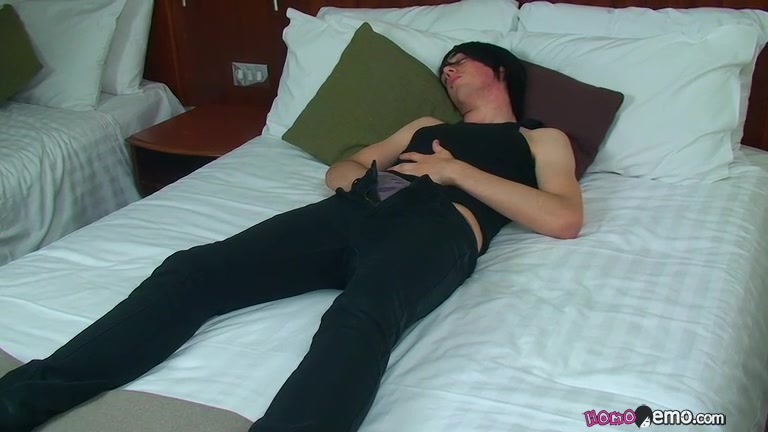 Ashley Delivers A Great Debut Wank Show - Ashley Hawkes