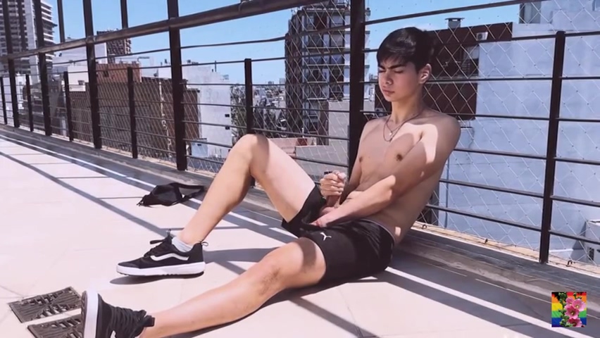hbw Rooftop Wanking
