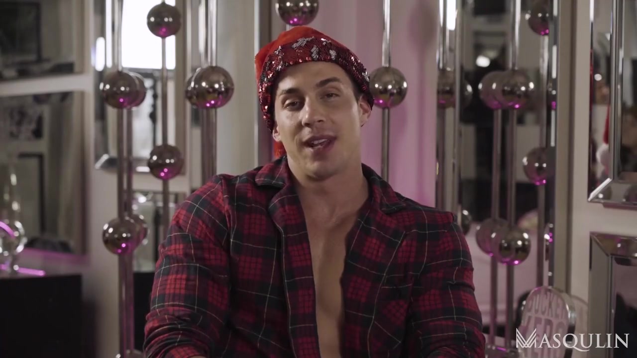 Manuel Skye, Ethan Chase And Rocky Vallarta - Merry Mistletoe Meats