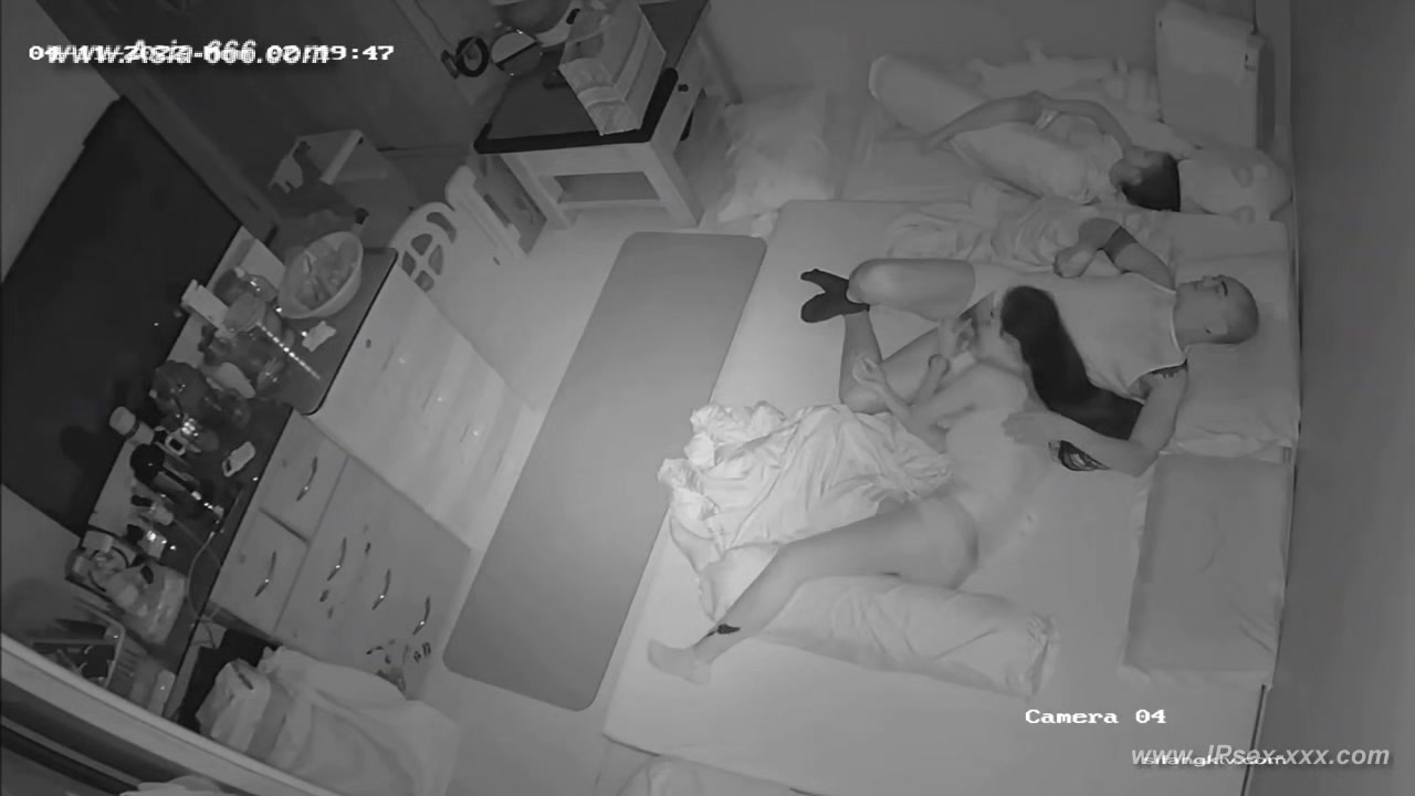 Hackers use the camera to remote monitoring of a lover's home life.595