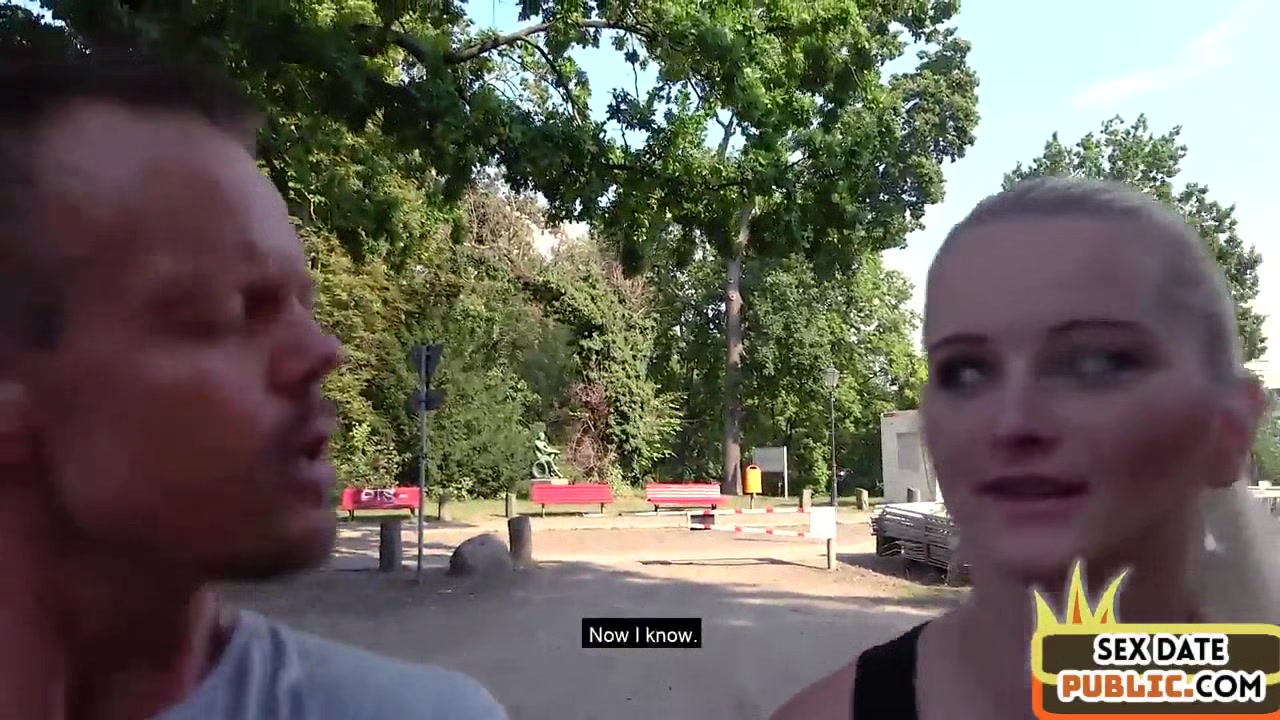 Public busty mature fucked outdoor on 1st amateur sex date
