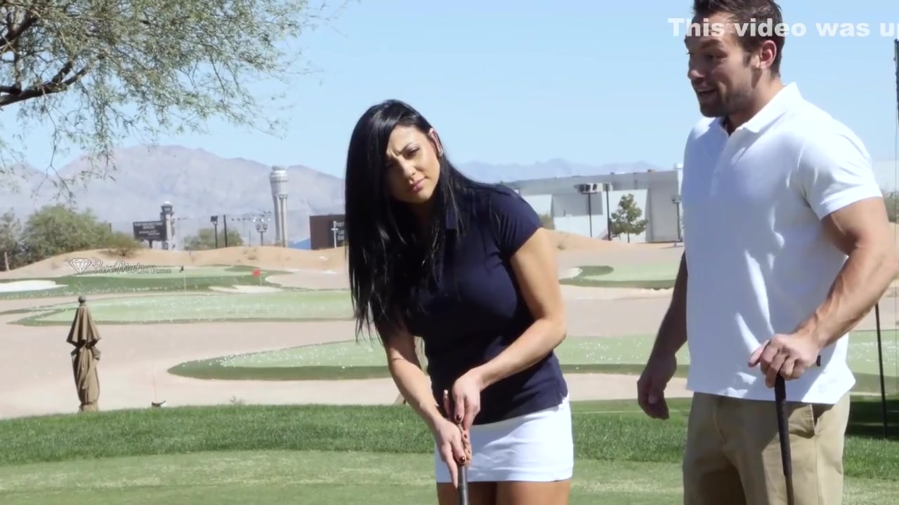 Audrey Bitoni In Sexy Seduces Golf Instructor
