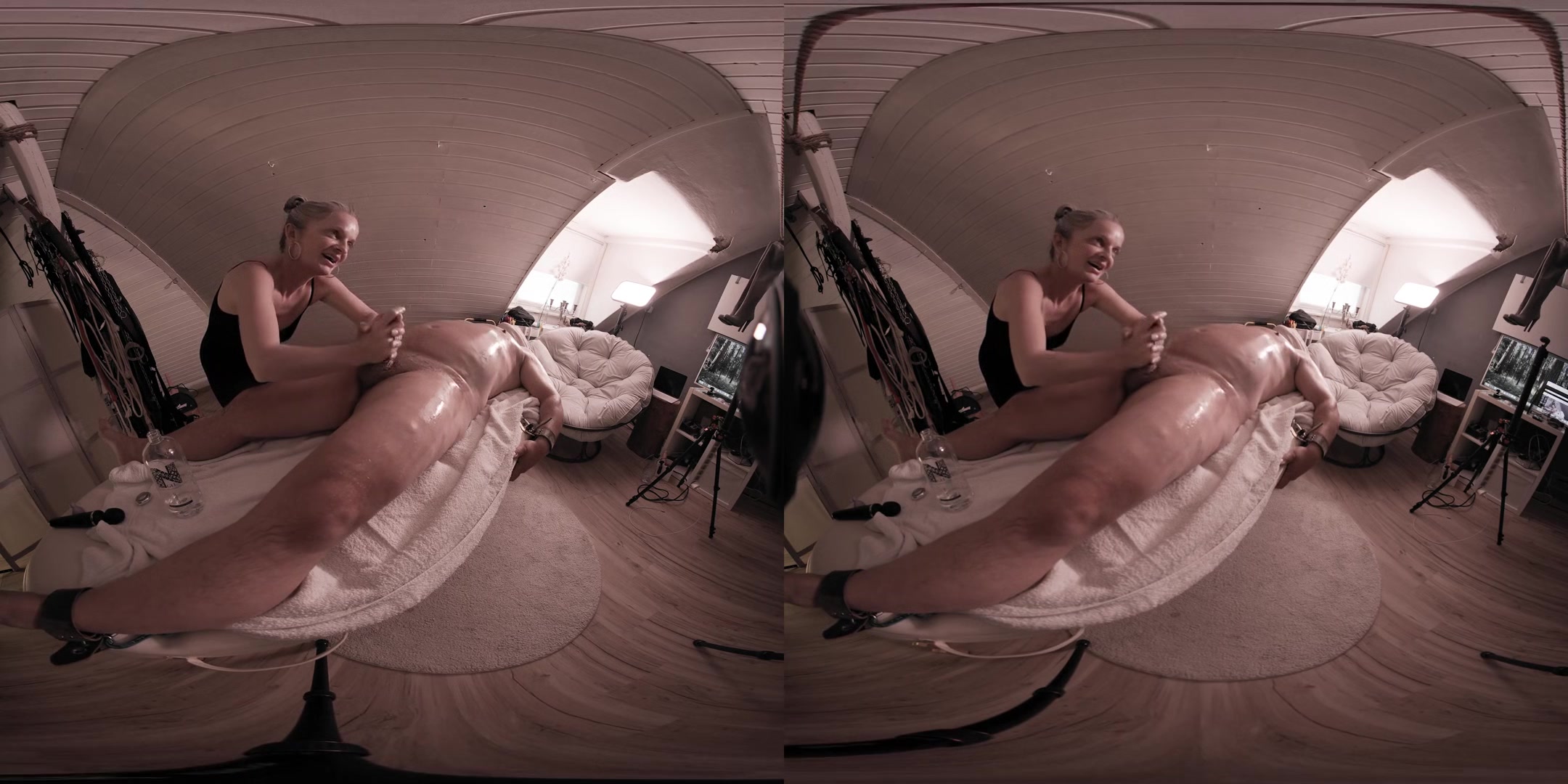 Bondage Massage
