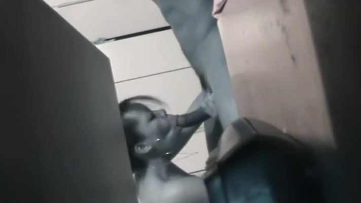 Ebony wife caught on sucking dick