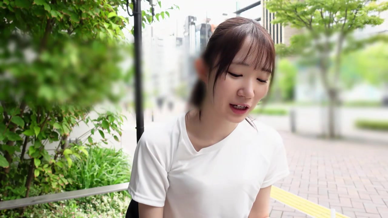 0002353_貧乳スレンダーの日本人女性がガン突きされるアクメのセクース