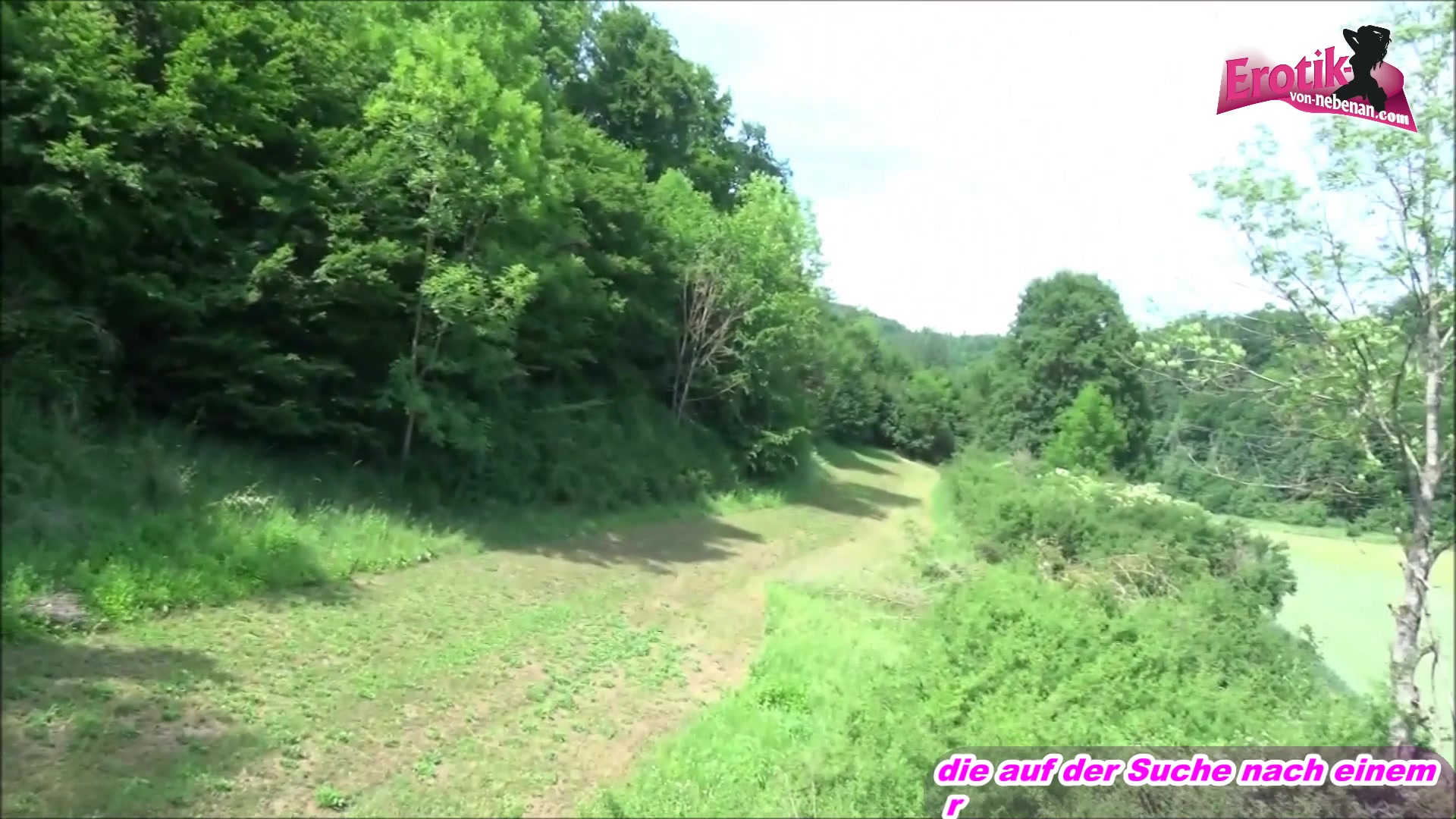 Deutsche Hausfrau pussydoll Outdoor im Wald gefickt - german housewife Step mom