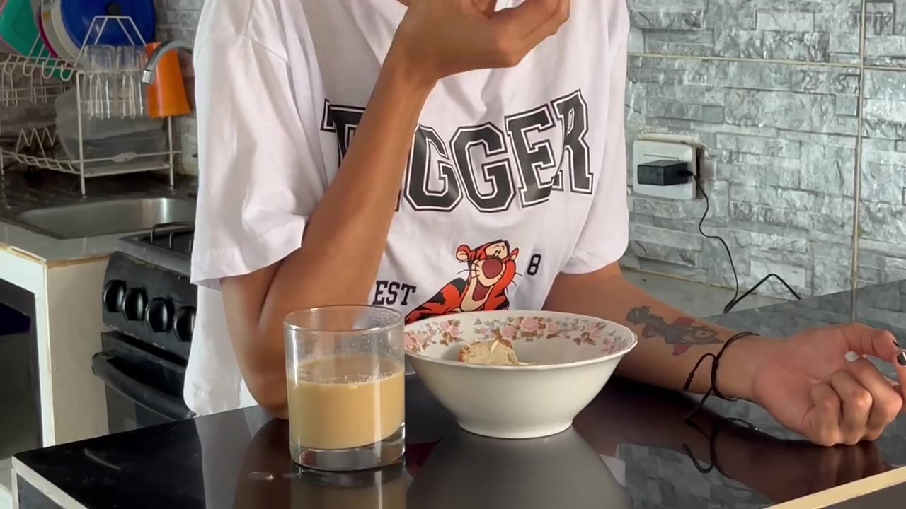 I Masturbate After My Breakfast