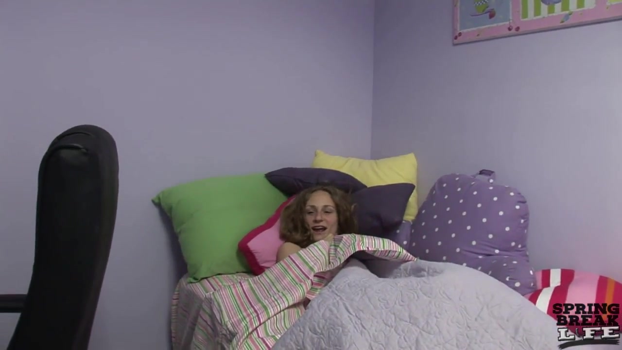 Skinny Masturbation - SpringbreakLife