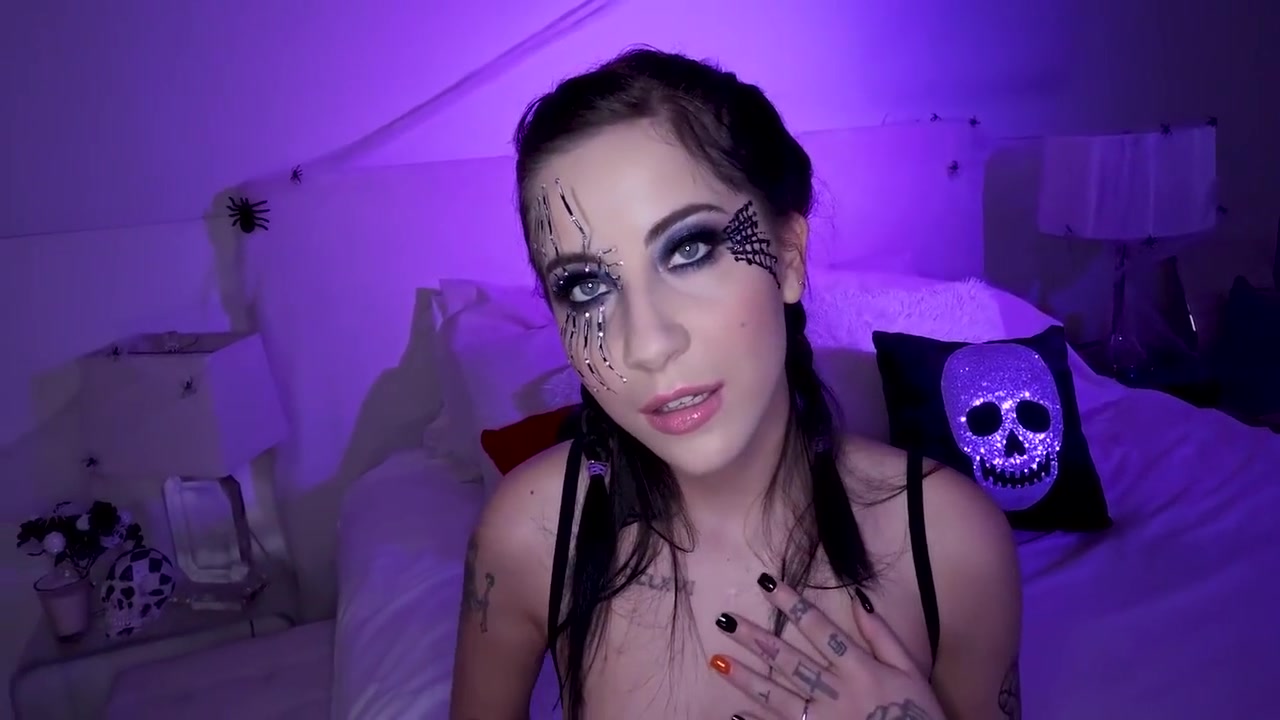 Tattooed Babe Pov Blowjob And Swallow With Charlotte Sartre
