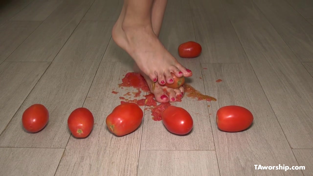 Ambers Tomato Food Foot Fetish - Taworship